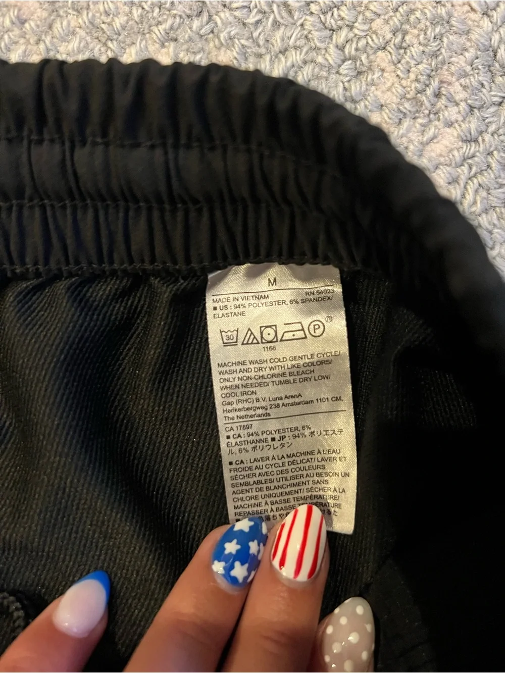 Banana Republic Men's Athletic Black Elastic-Waist Shorts